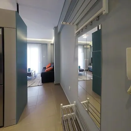 Cozy Close To Acropolis Apartment Athens