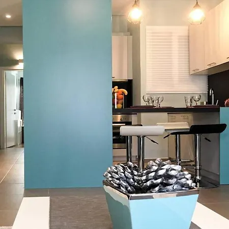 Apartment Cozy Close To Acropolis Athens