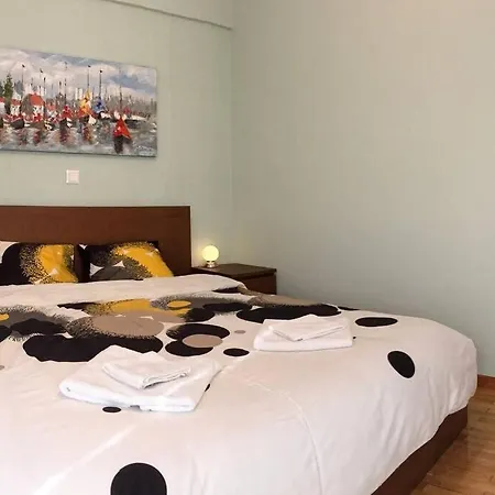 Cozy Close To Acropolis Apartment