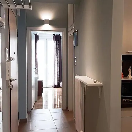 Cozy Close To Acropolis Apartment *
